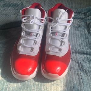 jordan 11 cherry no box. Size 12 mens